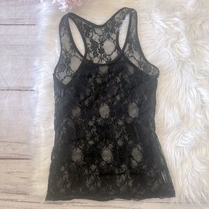 Lace Tanks Top Size Large